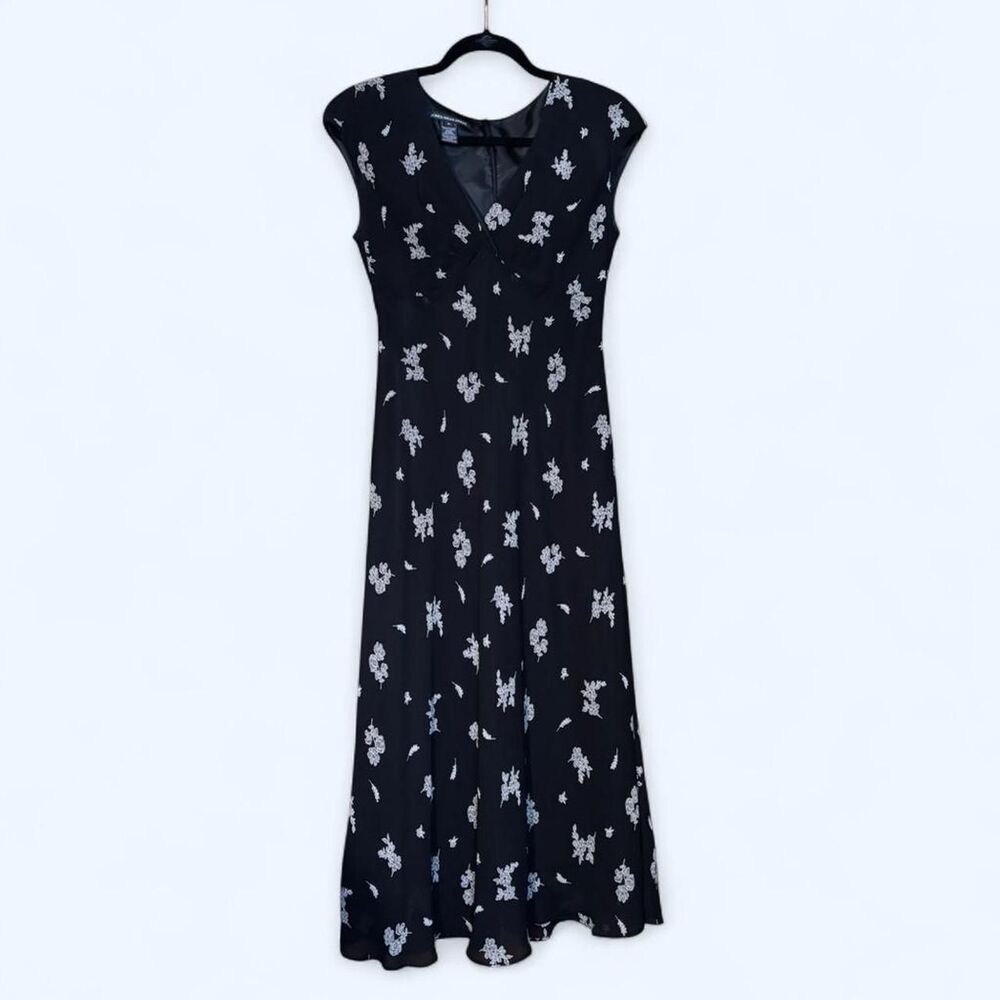 Jones Wear Dress Black and White Crepe Formal Midi Dress - Size 8